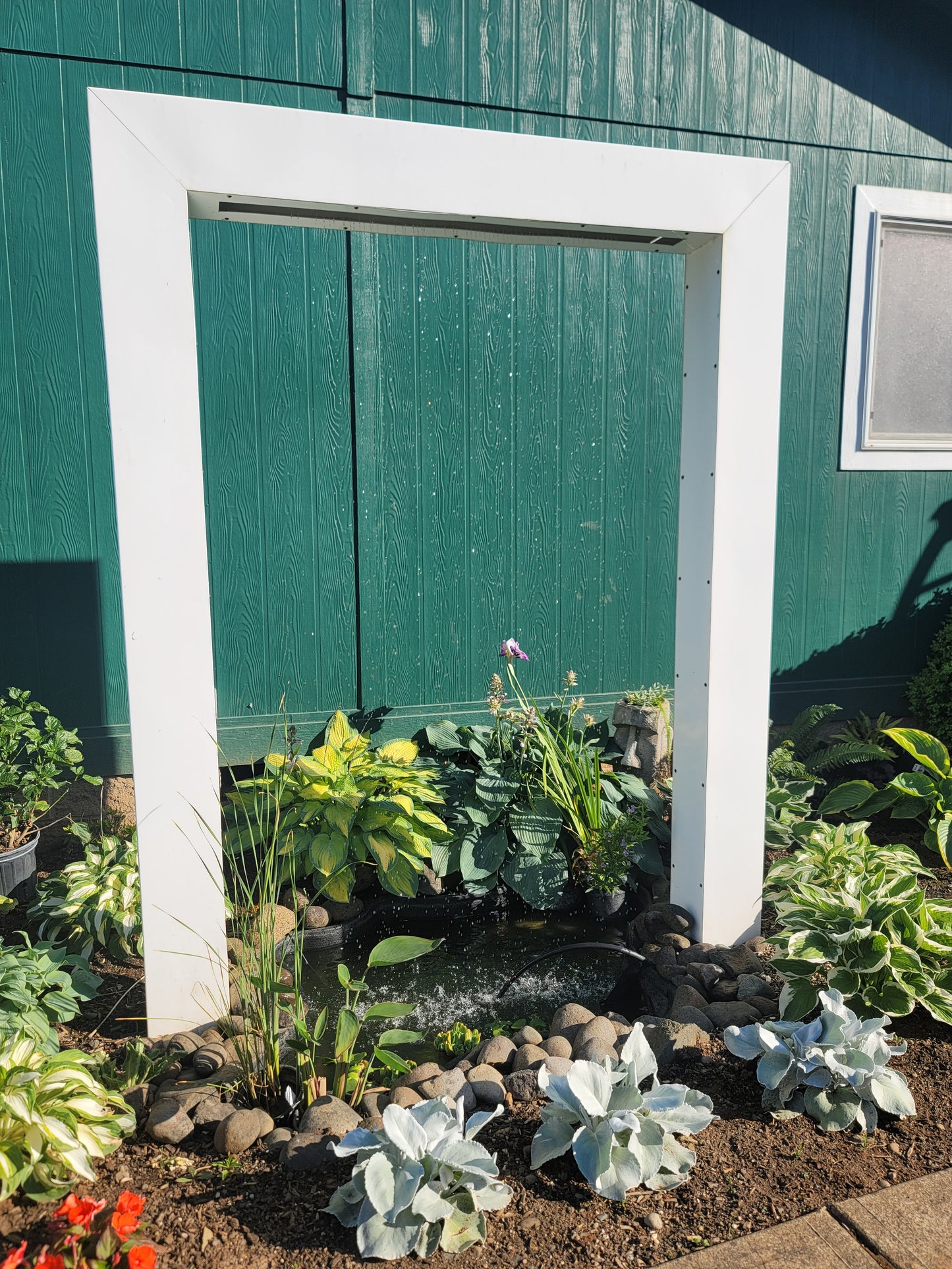 Customizable Rain Curtain Fountain