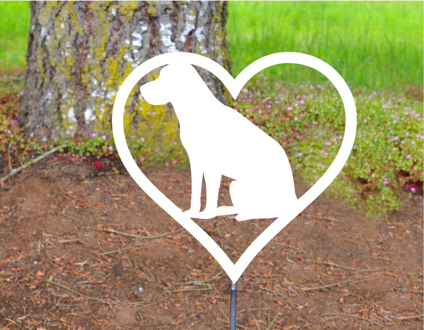Metal Art Labrador Retriever Love in Heart Outline Stake Decoration, Lover Garden Yard Art Gift Garden Decoration Outdoor Decor, Lab Mom Dad, Post Mount Bracket, Wall Mount w/(Holes)