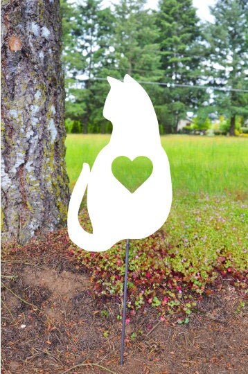 Metal Art Sassy Garden Cat with Heart Stake Decoration, Garden, Yard Art, Gift, Spring Garden Decoration, Outdoor Garden Decor, Cat Lover, Post Mount Bracket, Wall Mount w/(Holes)