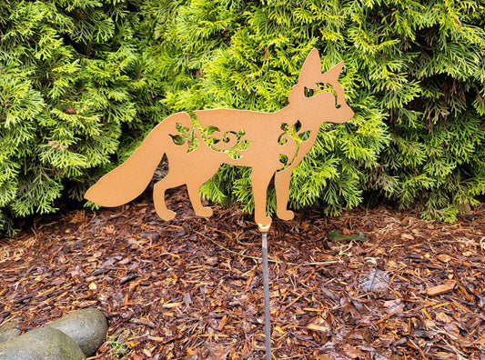 Metal Art Floral Fox Stake Decoration , Garden Art, Yard Art, Hand Made, Spring Garden Decoration, Outdoor Garden Decor Stake Attached(12" Stake Detachable)