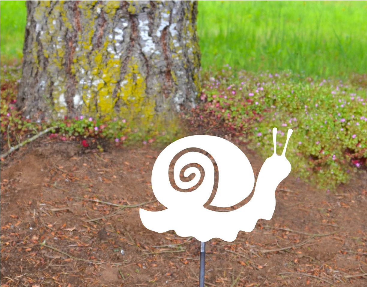 Metal Art Garden Snail Stake Decoration, Yard Art, Hand Made, Spring Garden Decoration, Outdoor Garden Decor, Gift, Garden Lover Gift Stake Attached(12" Stake Detachable)