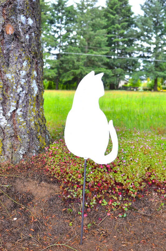 Metal Art Sassy Garden Cat Stake Decoration, Garden, Yard Art, Hand Made, Spring Garden Decoration, Outdoor Garden Decor Gift for Him Her, Post Mount Bracket, Wall Mount w/(Holes)